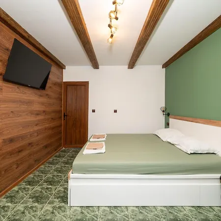 есмералда Kemp *